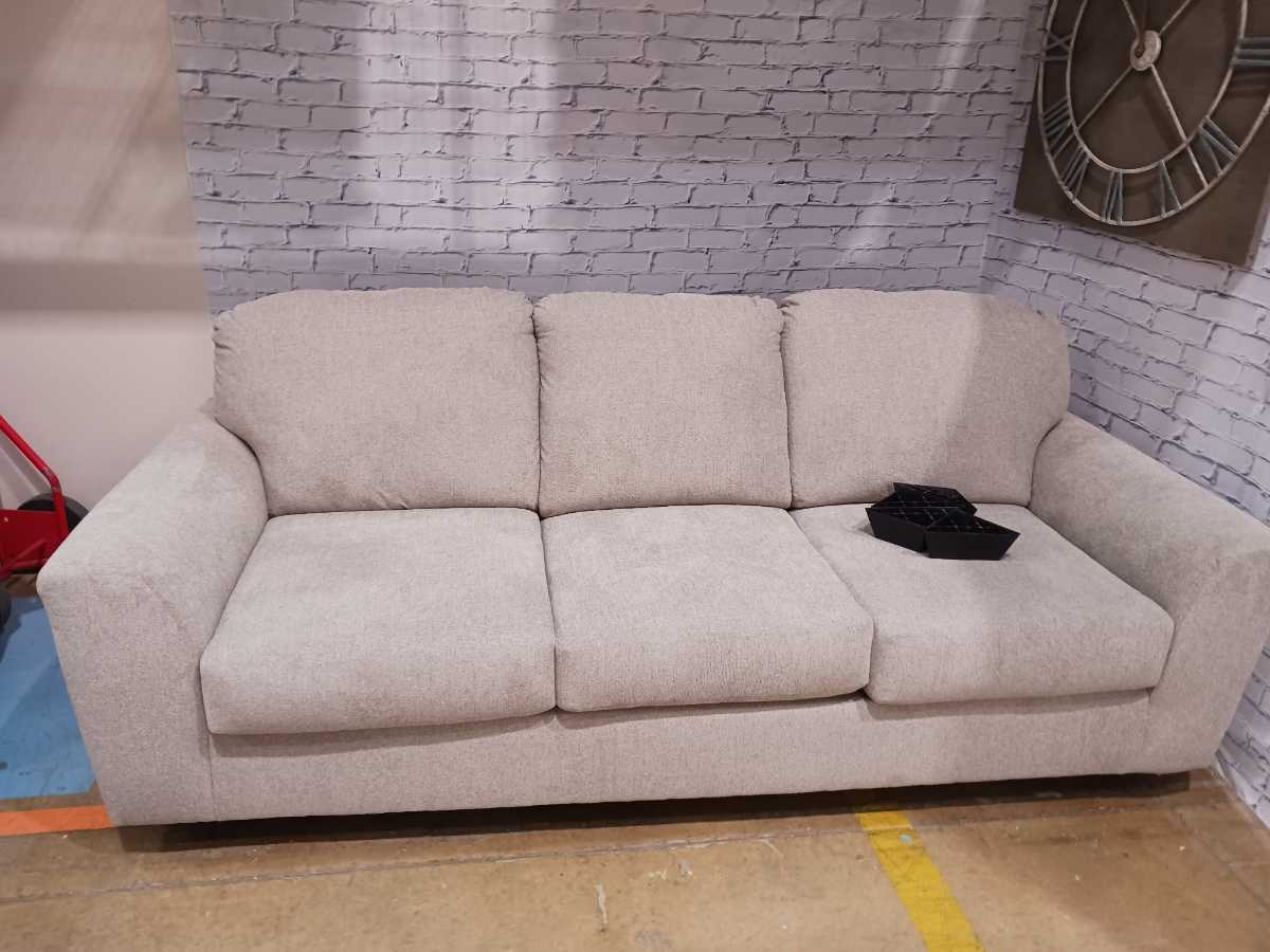 Panola-Exclusive Sofa - Gallery Image 7